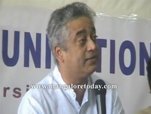 Media should have autonomous regulatory authority : Rajdeep Sardesai